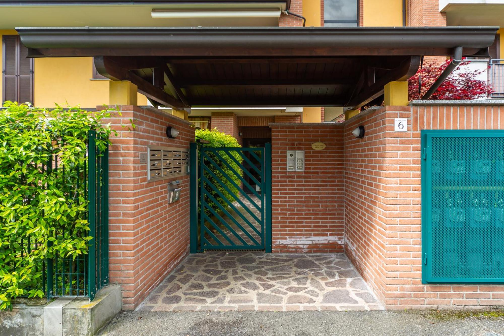 El Sol Residence - Modern House Near Milan Dresano Exteriör bild