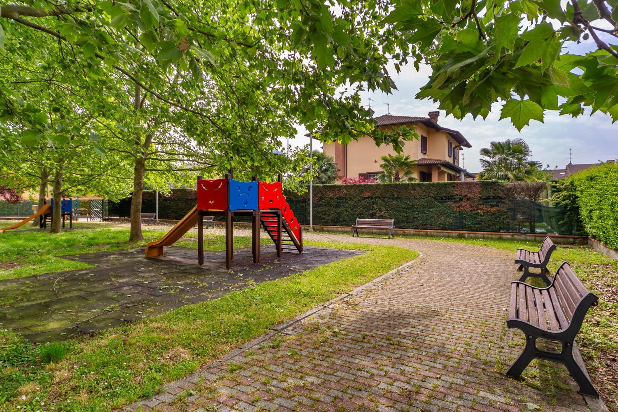 El Sol Residence - Modern House Near Milan Dresano Exteriör bild